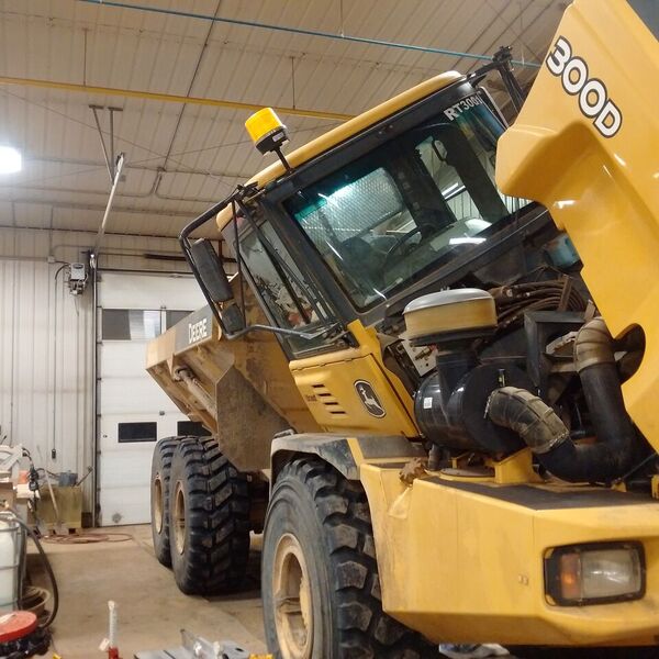 Fleet Maintenance Service Fort McMurray CVIP Mechanics Streamline Fleet